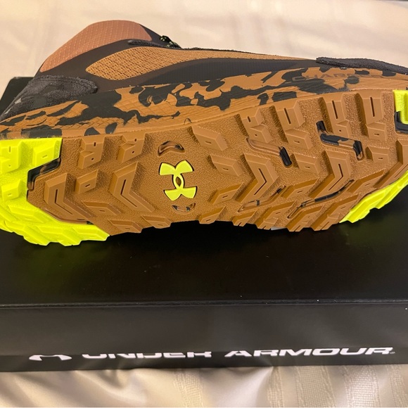 NIB Under Armour Charged Bandit Trek 2 Men's Hiking Shoes Ochre Walnut Brown (9) - Picture 4 of 7